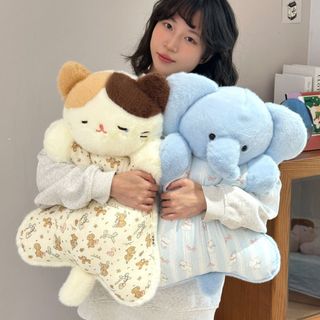 『臺現』 100%正品大號豆袋安撫小羊三花貓咪捏捏抱枕毛絨玩具小象粉豬抱睡公仔娃娃