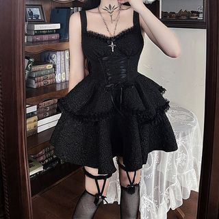 龐克風女裝 暗黑系女裝 y2k 甜辣風女裝 流行女裝 日系女裝 DarkLooks萬聖節哥特肌理感擺吊帶連衣裙收腰顯瘦洛