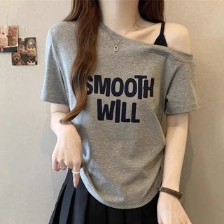 【Sugar】大尺碼短袖t恤女夏季短袖上衣女美式炸街單肩斜肩露肩短袖T恤女夏季新款大碼顯瘦上衣大碼短袖T恤女
