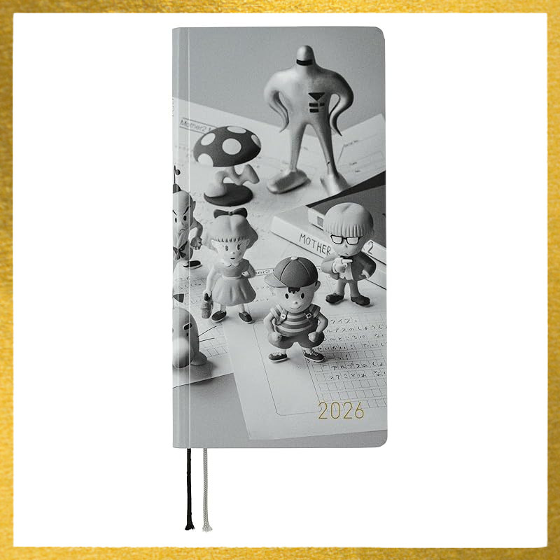 几乎每日日记 2026周 MOTHER/MOTHER2的秘密。 四月开始 周刊手册 周刊左侧 修长纵向设计日本発送
