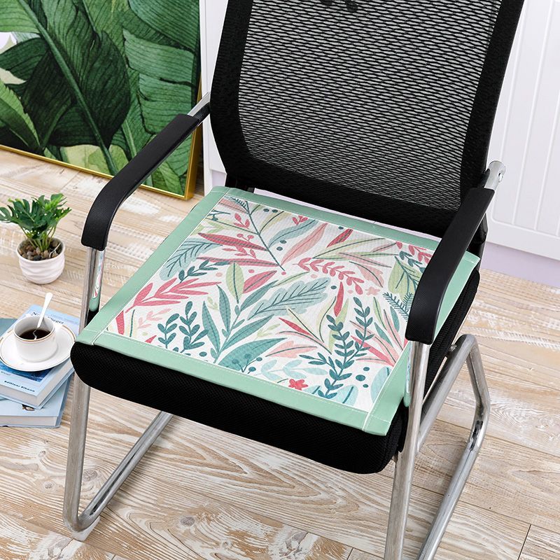 夏日限定🚚 坐墊 椅墊 涼感坐墊 沙發墊 汽車墊 冰絲坐墊 冰絲椅墊 辦公室椅墊 夏季坐墊辦公室夏涼墊夏天學生電腦椅墊