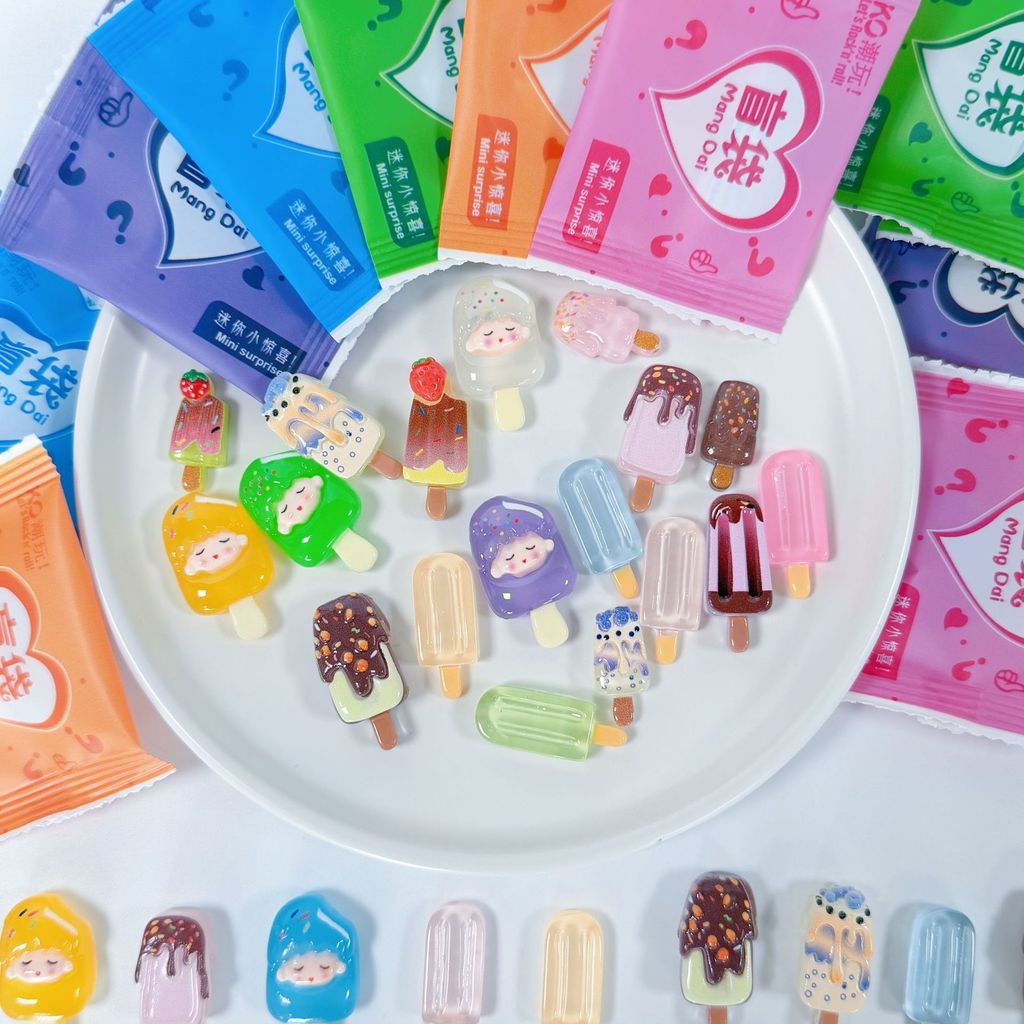 台灣現貨⭐冰棒盲袋 卡通冰棒 夜光冰棍盲袋 驚喜禮物 仿真食玩 雪糕盲袋 樹脂擺件 小擺飾 diy飾品 迷你食玩 小禮物