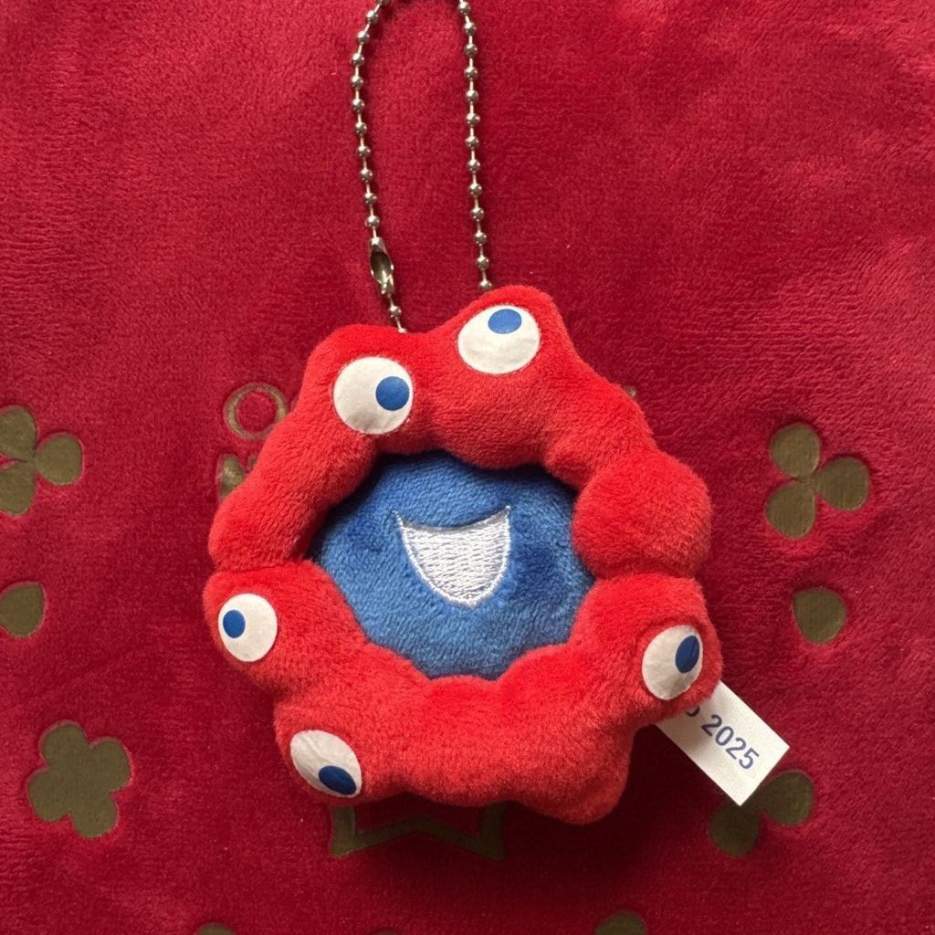 黑脈脈 2025大阪萬博會限定 脈脈周邊 脈脈掛件 脈脈公仔 日本2025世博會 限定吉祥物脈脈 醜魚毛絨公仔掛件