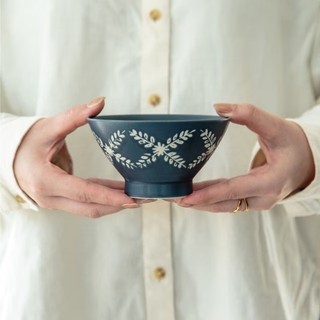 現貨 日本製 波佐見燒 飯碗 BISQUE 綾葉 高台碗 夫妻碗 對碗 陶瓷碗 結婚禮物 日系典雅 日本進口