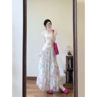會琴服飾 ins 韓版 法式套裝裙女夏季溫柔氣質v領蕾絲拼接短袖T恤碎花半身裙子兩件套