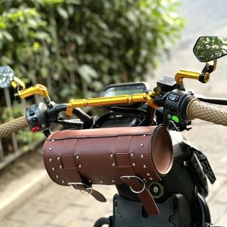 免運費🚀復古摩托車包 電動車包 騎士包 踏板車通用收納包 金吉拉300 皮革防水掛包 車頭包 車把包🔥XSN