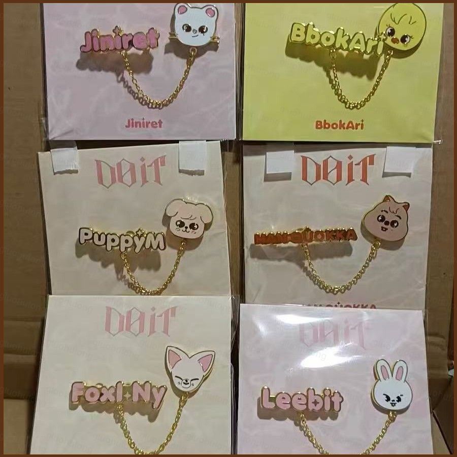 HT5 SKZOO Stray Kids Wolf Chan 韓式 K‐pop 商品可愛甜美創意翻領別針胸針 TH5