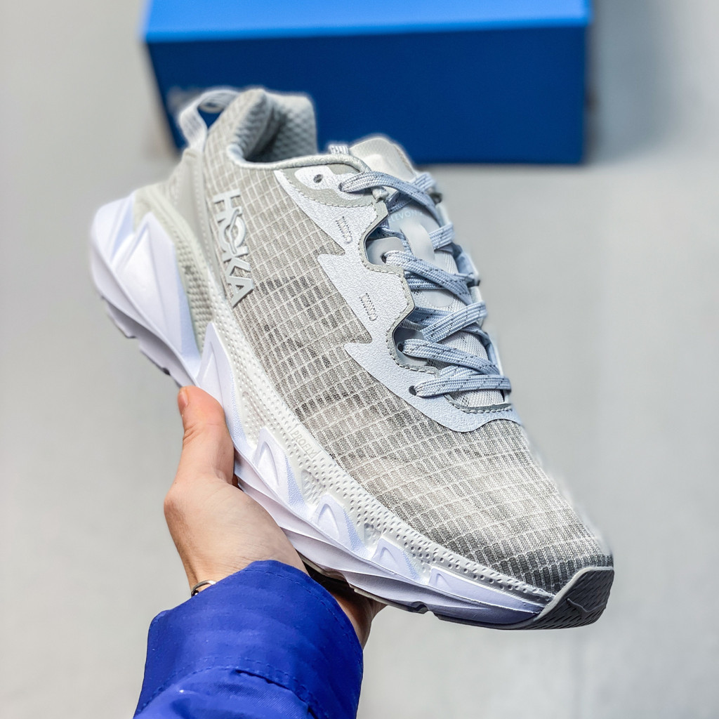 FCKA HOKA ONE ONE Elevon 2 男女款跑步鞋。旨在吸收衝擊力。防止滑動，使用時穩定。