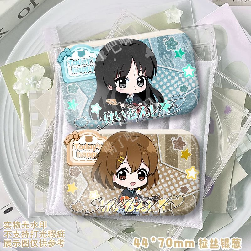 現🍄貨 秋山澪平澤唯中野梓田井中律輕音少女長方形雙閃吧唧反光徽章痛包