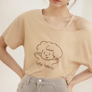 OB嚴選 咖啡廳家族．GaBi店長涼感冰咖啡紗露肩上衣 《KG1578》大尺碼/女裝/現貨