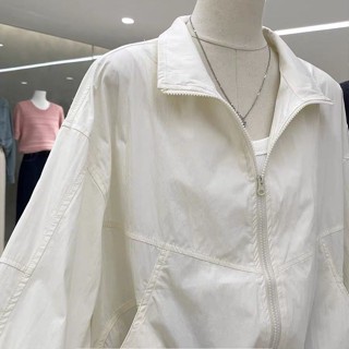 現貨 新品熱賣 女生戶外立領防曬外套 美式運動風下襬抽褶戶外衝鋒衣春夏輕薄透氣立領長袖防曬外套上衣