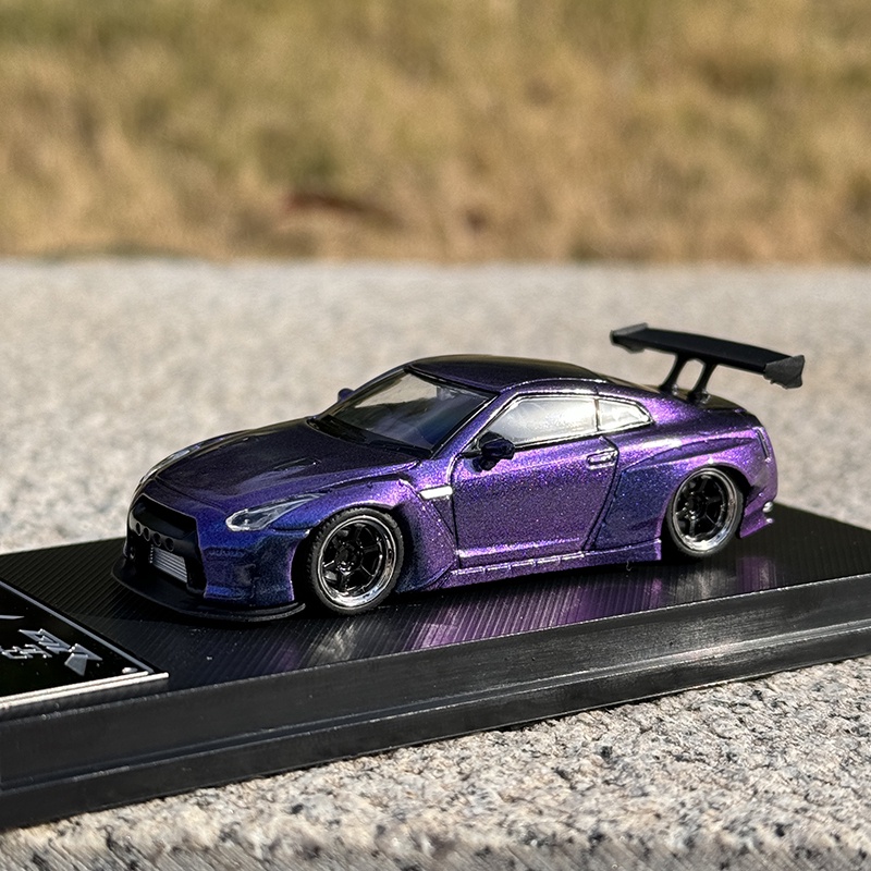 Bbs tudio 1/64 比例 LBWK GTR R35 變色龍合金模型車