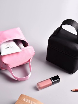 iplaybox素色防水尼龍迷你立體手提化妝包旅行藥包衛生棉收納包