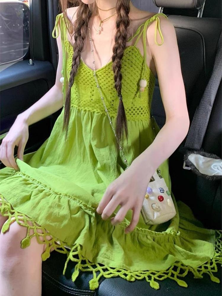 波西米亞風酪梨綠色流蘇無袖吊帶洋裝女夏娃娃裙子多巴胺短裙 韓系連身裙