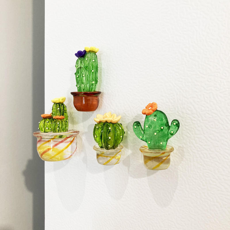 正版果凍色仙人掌冰箱貼透明仙人球磁吸貼飾辦公室桌面植物小擺件