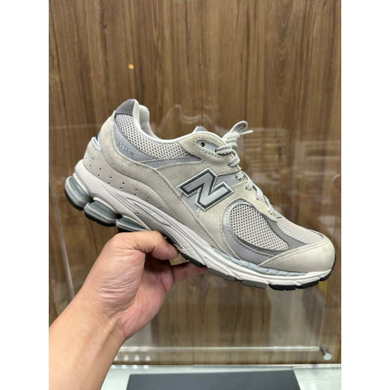 紐巴倫 New Balance NB 2002 RO 雲灰色 US10 28cm 90% 全新