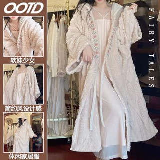 T娜麼美T 特大尺碼300斤復古珊瑚絨睡衣女冬季新款加厚保暖毛絨披肩斗篷睡袍