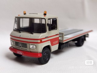 IXO 1:43 MERCEDES BENZ L608D 賓士拖車模型 合金