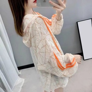 現貨 新品熱賣 女生寬鬆連帽防曬衣 【2661次回購】胖mm防曬衣女薄款百搭外套連帽寬鬆大尺碼防曬衫外套夏季長袖上衣潮