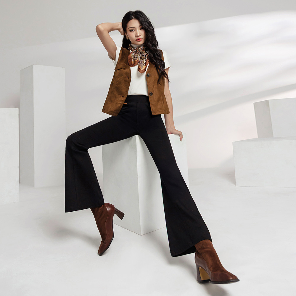 OB嚴選 女神褲．彈塑收腹高腰大喇叭小黑褲4.0 《BA7923》