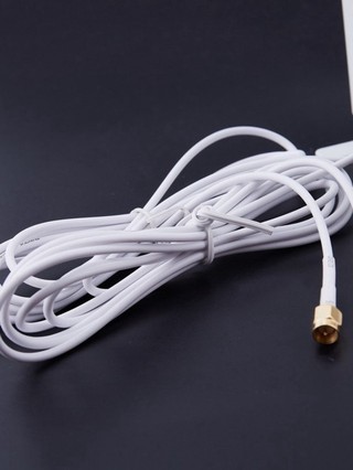 ♞700~2600mhz 88dbi 3g 4g Lte 天線移動天線公連接器助推器 Mimo 面板天線+2 米(2x