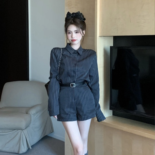 韓版時尚套裝女裝氣質高級設計藏藍色條紋長袖翻領襯衫上衣+高腰闊腳短褲兩件套配腰帶