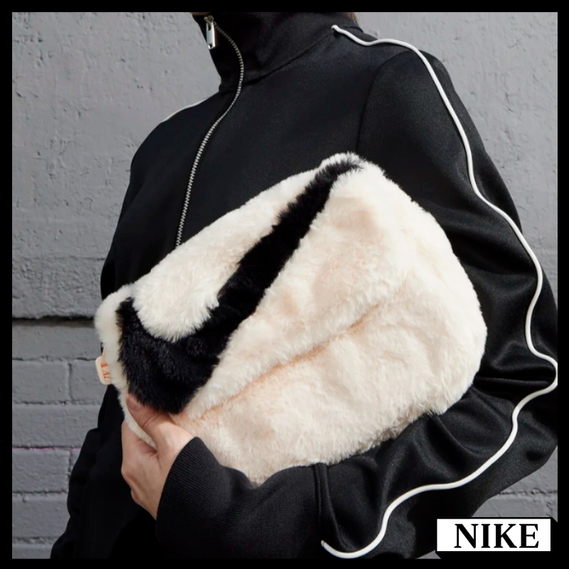 耐吉 Nike NSW Futura 365 Faux Fur 大LOGO 毛絨絨 單肩包 斜背包 毛絨小包 1L