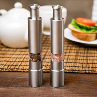 1+1 一鍵式胡椒鹽研磨機套裝不銹鋼芝麻研磨機胡椒鹽咖啡豆研磨機迷你推手研磨機廚房研磨機