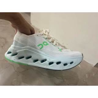 Cloudsurfer昂跑On鞋 尺寸7號 24公分 全新未落地 已剪標