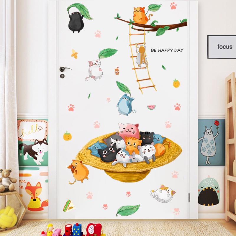 五象設計 卡通草帽中的小貓 可愛動物貼紙兒童房裝飾自粘壁紙