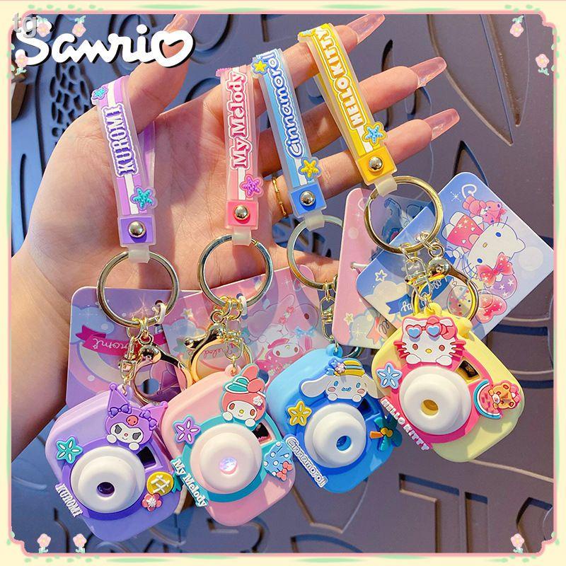 現貨=卡通三麗鷗Hello Kitty鑰匙扣可愛投影燈Kuromi Cinnamoroll My Melody兒童相機書