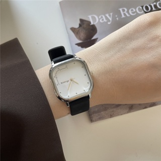 韓版簡約方形皮帶手錶女時尚高級氣質中性風腕錶