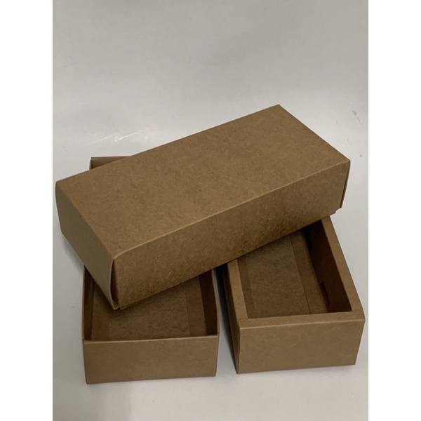 【現貨】鳳梨酥紙盒 小紙盒 精品紙盒 西點紙盒 牛皮素盒 牛皮紙盒 牛皮卡紙盒 素色紙盒 素色卡紙盒