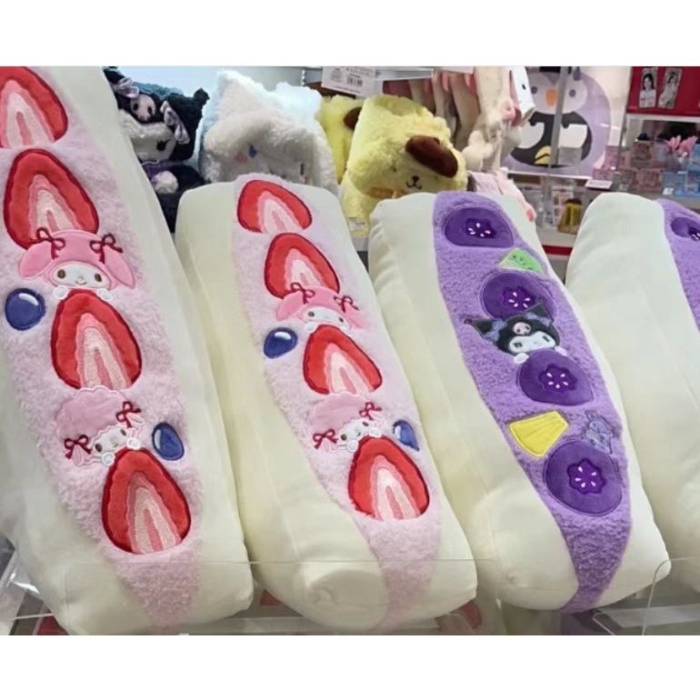 日本創意三麗鷗庫洛米大耳狗美樂蒂三明治毛絨靠墊抱枕