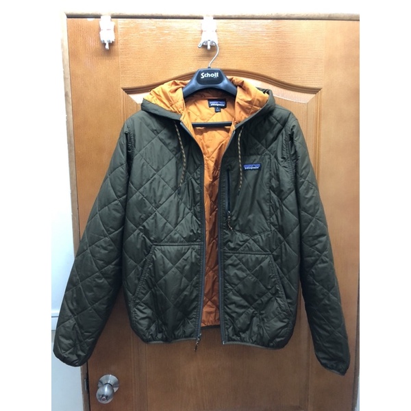 Patagonia Diamond Quilted Bomber Hoody size M