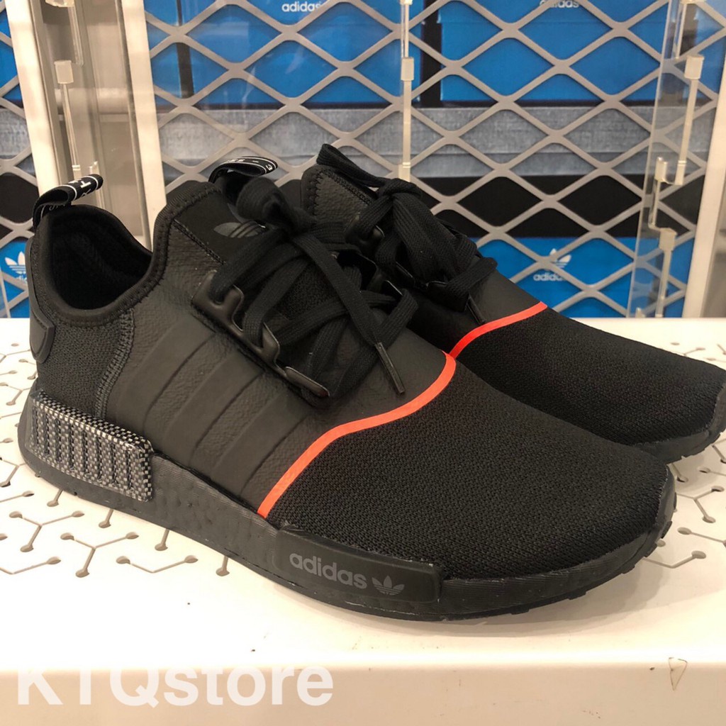 ADIDAS ORIGINALS NMD R1 BOOST 全黑橘線 休閒鞋 高爾宣 EE5085