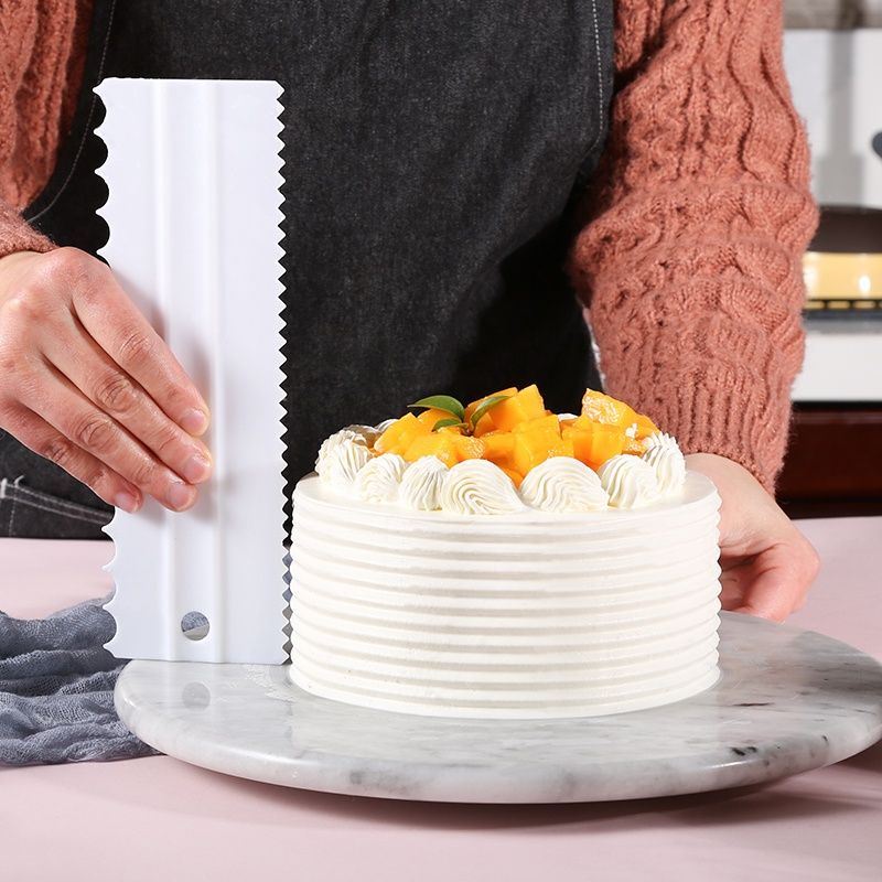 【春野】雙面可用蛋糕抹面 加長刮板4件套 鋸齒刮片 家用烘焙工具