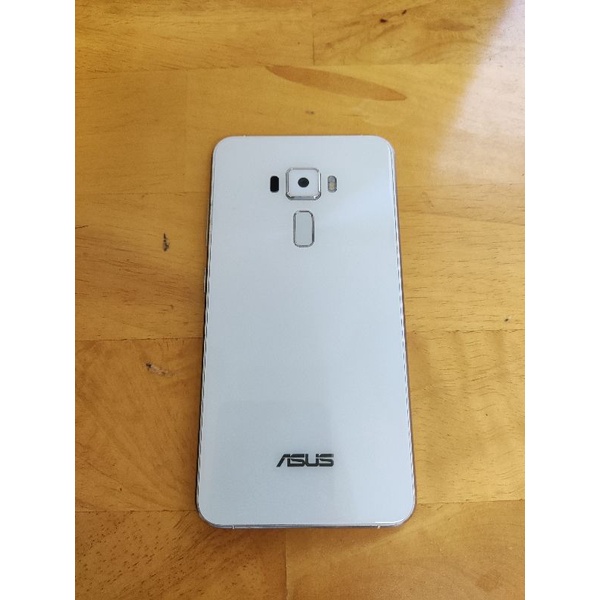 ASUS ZenFone 3 ZE552KL (白色) 4GB/64GB