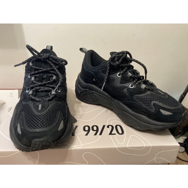 FILA 老爹鞋 TENACITY 99/20(二手)黑色
