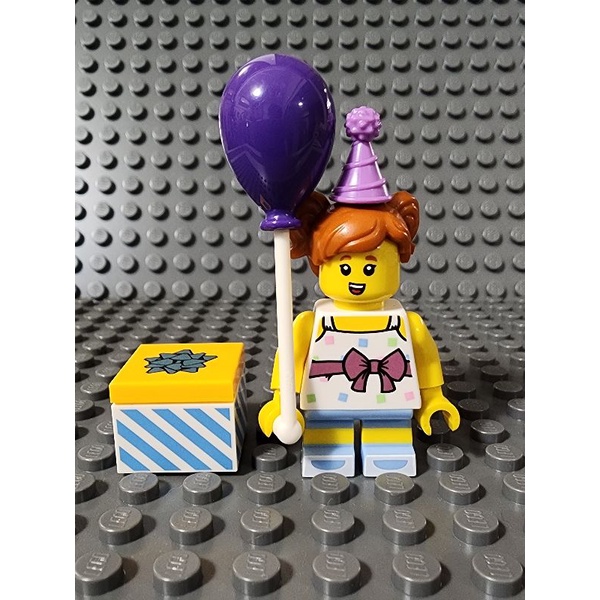 已組裝 展示品 樂高 LEGO 71021 氣球女孩 無底板