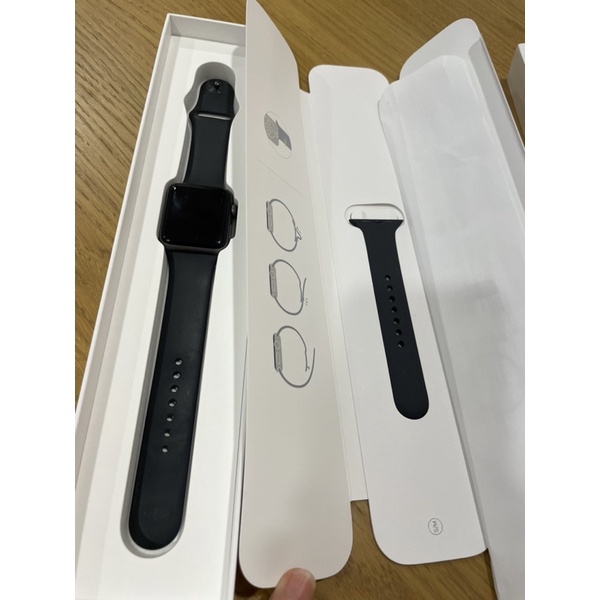 二手【含原盒＋錶帶】Apple Watch S3 42mm 黑色
