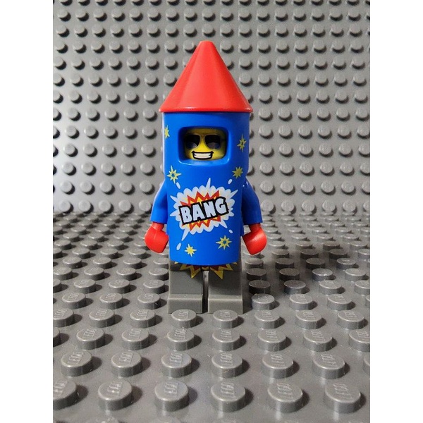 已組裝 展示品 樂高 LEGO 71021 火箭人 無底板
