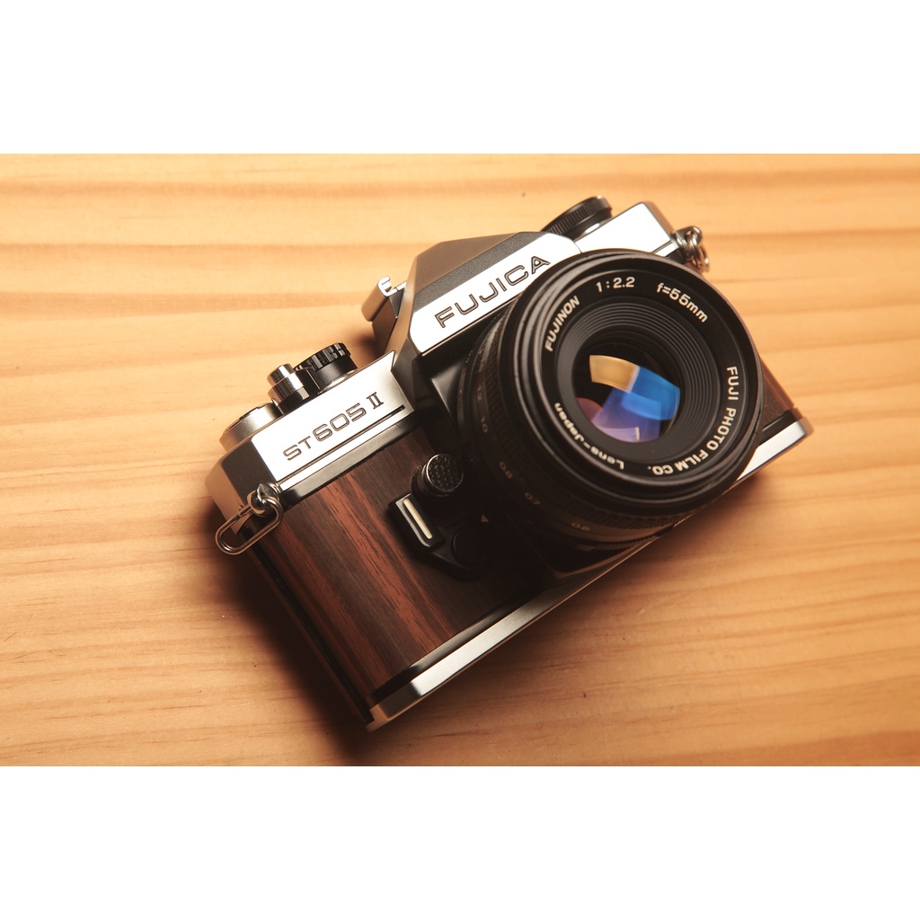 mechanman LAB吃底片的銀鹽老相機fujica st605ii
