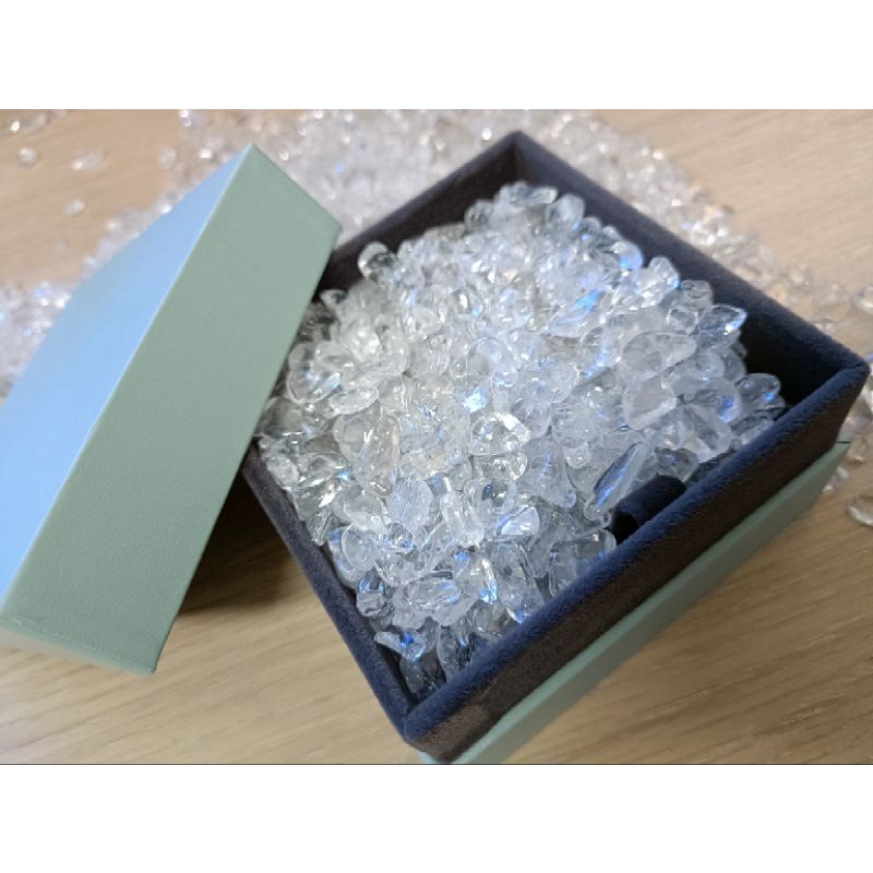 水晶消磁碎石 + 內鋪絨高質首飾盒 消磁石 水晶碎石 白水晶 飾品盒 首飾盒 禮品盒 禮物盒