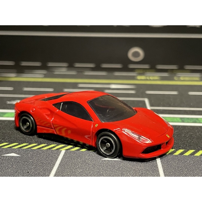 TOMICA No.64 法拉利 488GTB