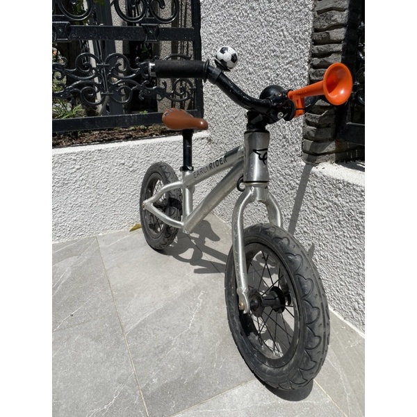 美國 early rider bixbi charger 12 push bike 兒童滑步車