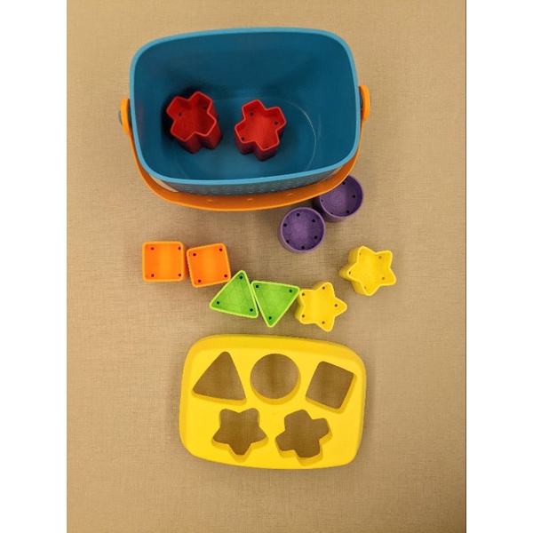 [二手現貨無缺件］費雪啟蒙對應形狀寶寶積木盒益智玩具，，520元