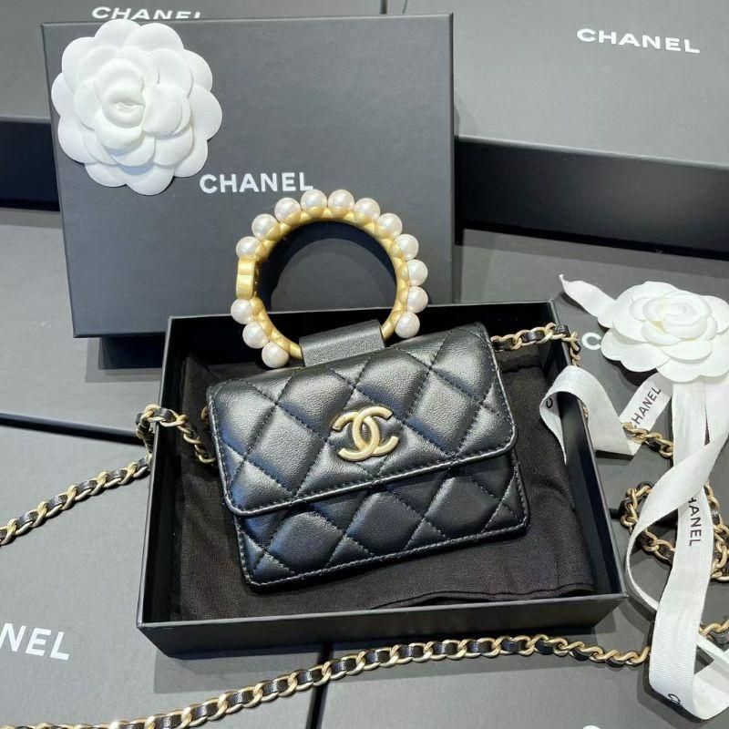 二手Chanel香奈兒21秋冬高級手工坊系列 黑金菠蘿珍珠圓環手柄單肩包
