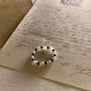 冰淇淋系列 芝麻冰淇淋🖤🤍 串珠戒指 手工製作 飾品 手工製作