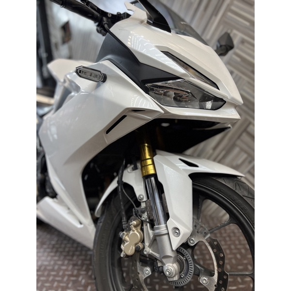 HONDA CBR150R 輕檔車 滿18可分期 免保人 過件當天牽車 低利息 🉑️線上辦理 托運寄送